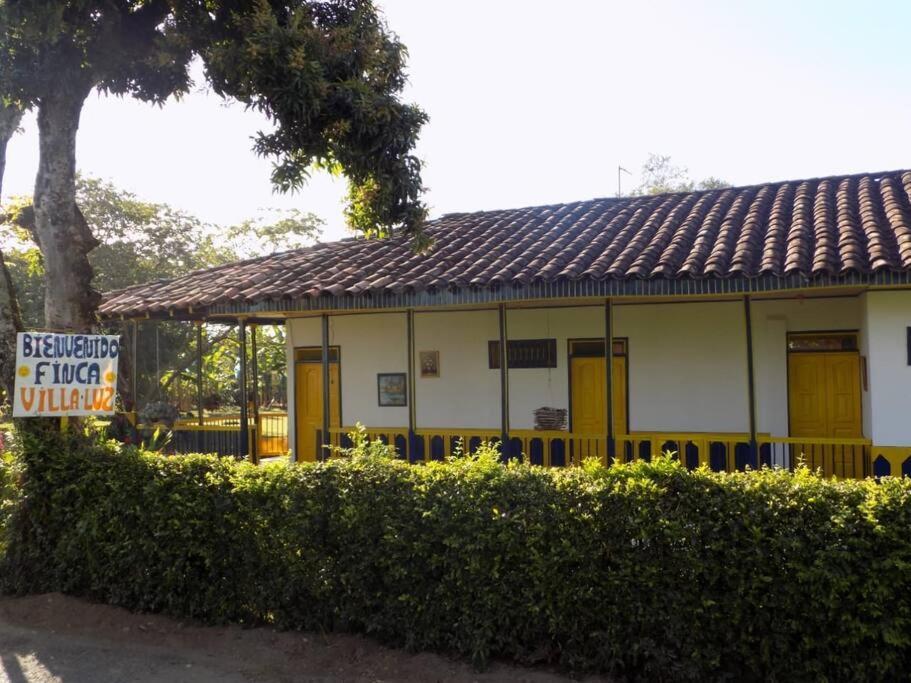 Casa Finca Villa Luz A 800 Mts Del Parque Del Cafe Montenegro Exteriér fotografie