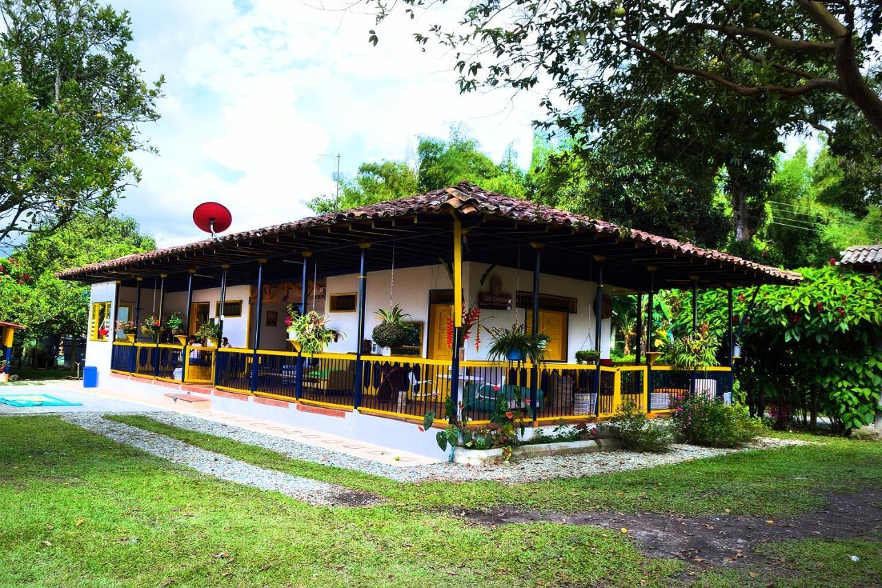 Casa Finca Villa Luz A 800 Mts Del Parque Del Cafe Montenegro Exteriér fotografie